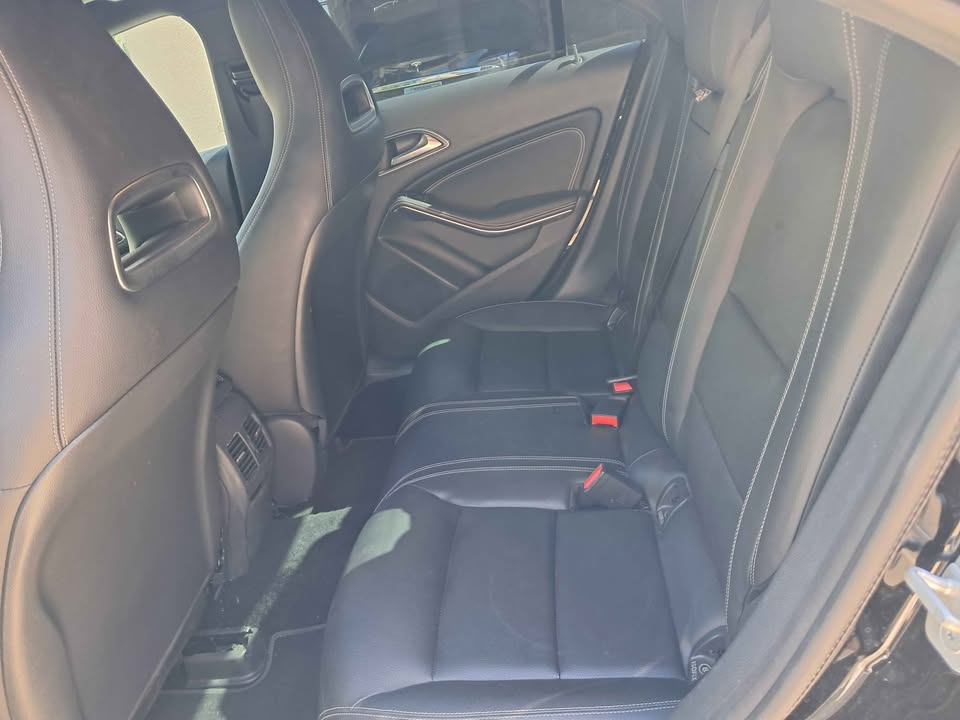 Used 2016 Mercedes-Benz CLA 250 4MATIC image 8