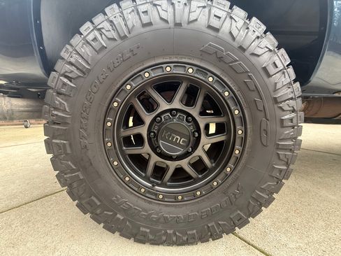 Used 2016 Ford F250 Lariat w/ Lariat Ultimate Package image 13