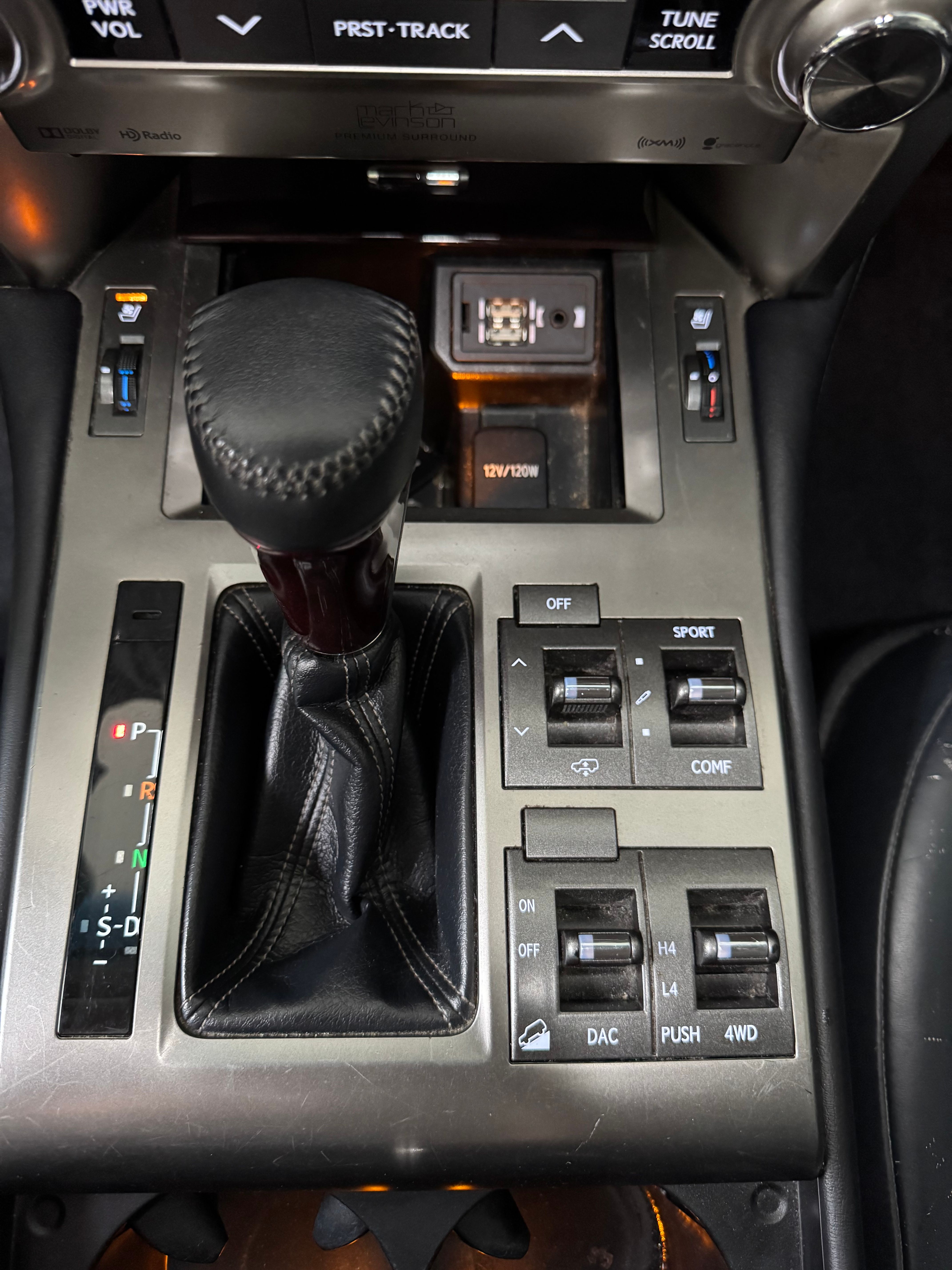 Used 2014 Lexus GX 460 Luxury AWD/4WD image 13