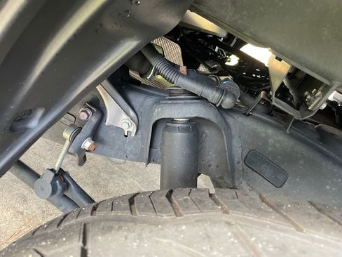 Used 2024 Toyota Tundra Limited AWD/4WD image 25