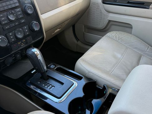 Used 2012 Ford Escape Limited image 11