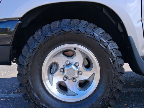 Used 1997 Toyota 4Runner 2WD image 6