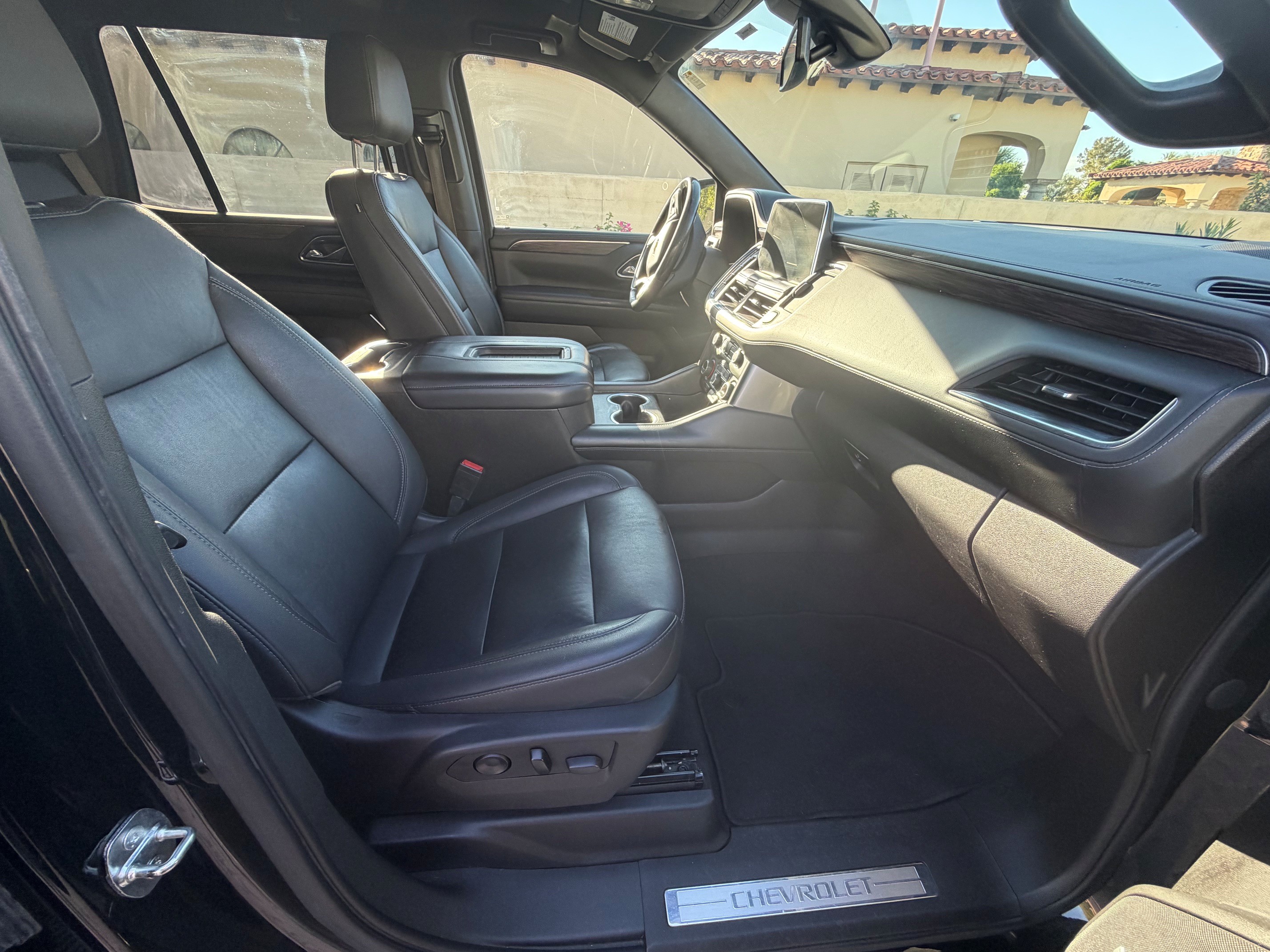 Used 2021 Chevrolet Tahoe LT RWD image 2