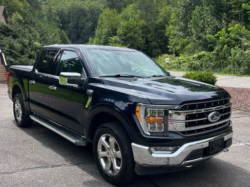 Used 2022 Ford F150 Lariat image 4