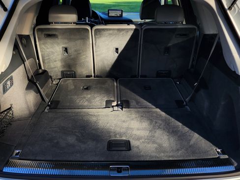 Used 2017 Audi Q7 3.0T Prestige image 15