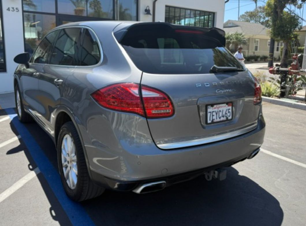 Used 2014 Porsche Cayenne Diesel AWD/4WD image 4