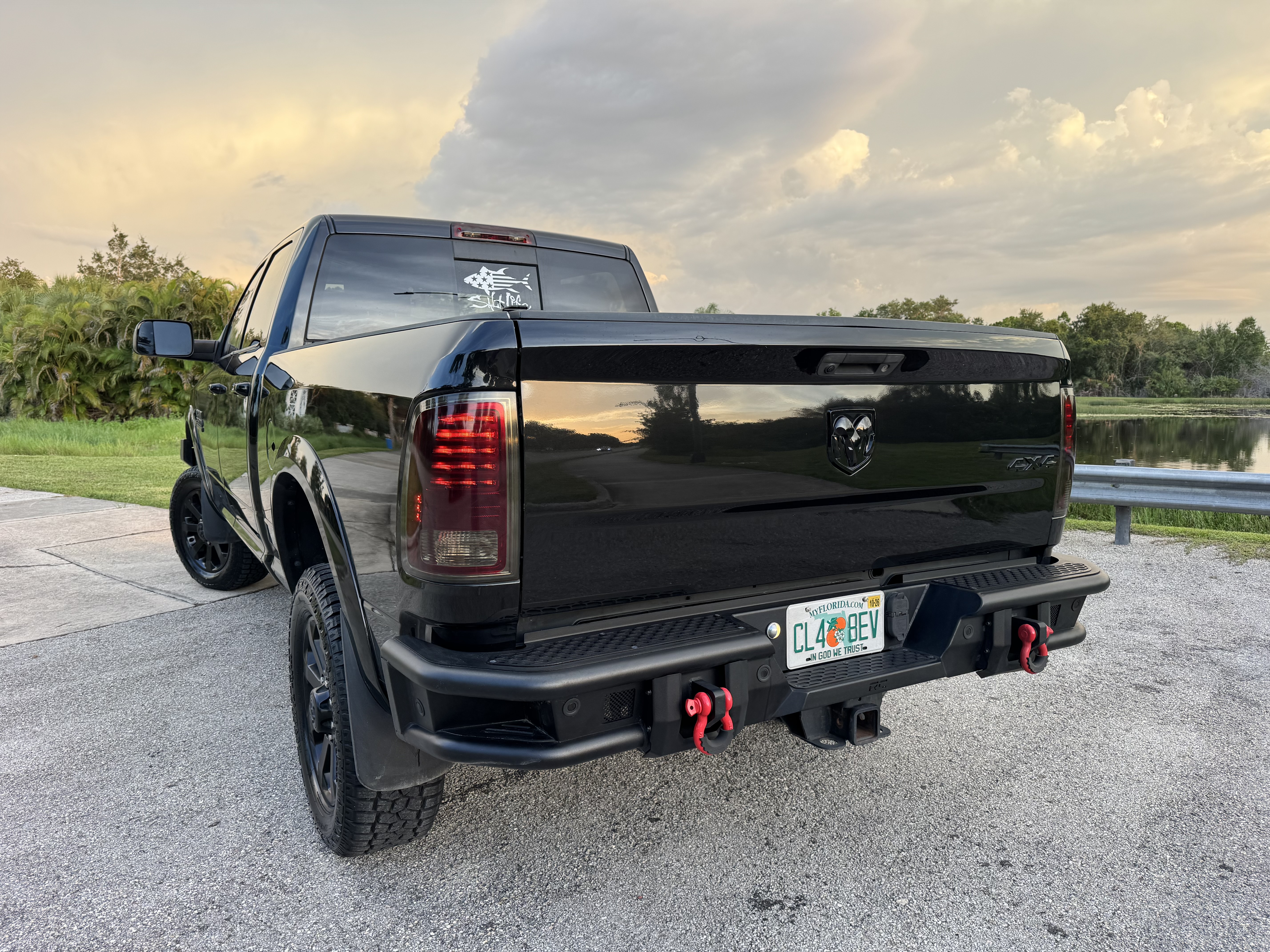 Used 2016 RAM 2500 Laramie AWD/4WD image 12