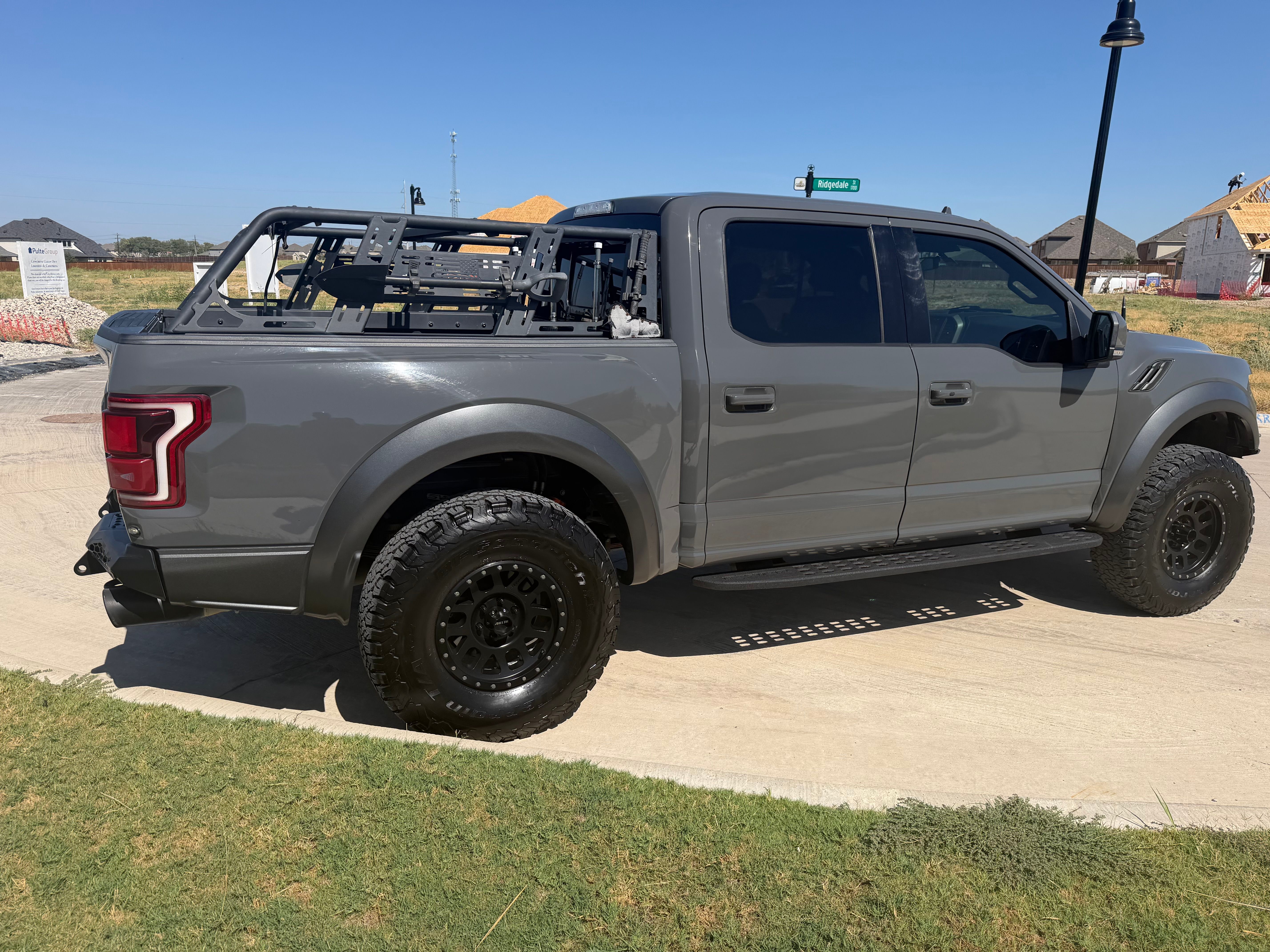 Used 2020 Ford F150 Raptor w/ Equipment Group 802A Luxury AWD/4WD image 5