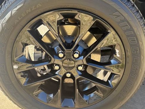 Used 2021 Jeep Wrangler Unlimited Sahara image 13