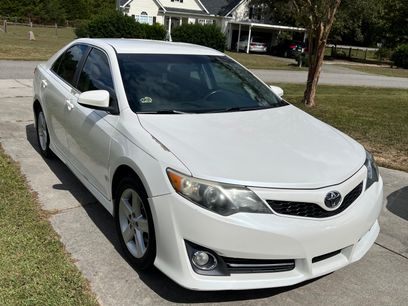 Used 2014 Toyota Camry SE