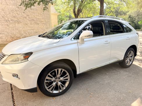 Used 2013 Lexus RX 350 FWD w/ Premium Pkg image 1