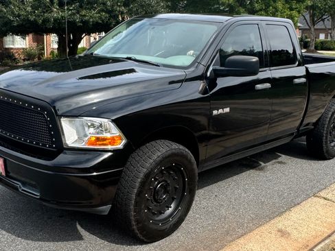 Used 2010 Dodge Ram 1500 Truck ST w/ ST Popular Equipment Group image 9