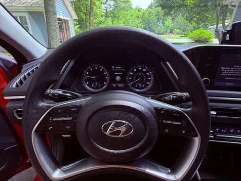 Used 2021 Hyundai Sonata SEL FWD image 8