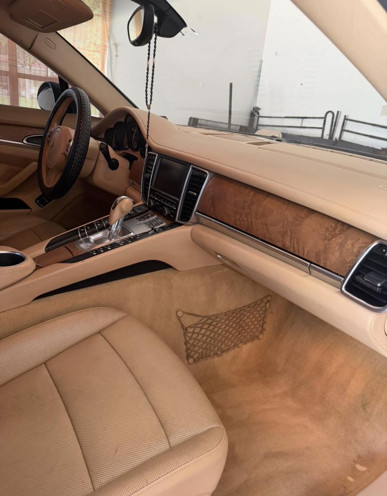 Used 2011 Porsche Panamera 4 AWD/4WD image 8