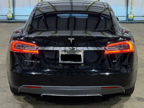 Used 2015 Tesla Model S 85 image 9