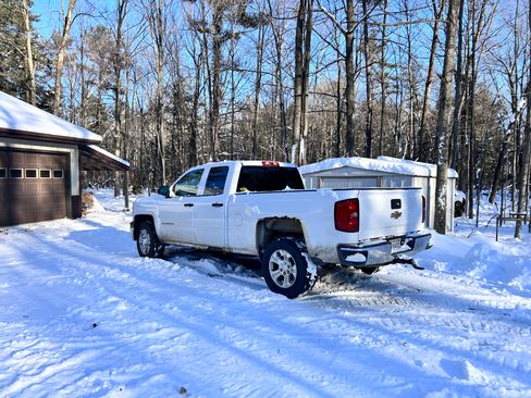 Used 2014 Chevrolet Silverado 1500 W/T w/ Trailering Package image 2