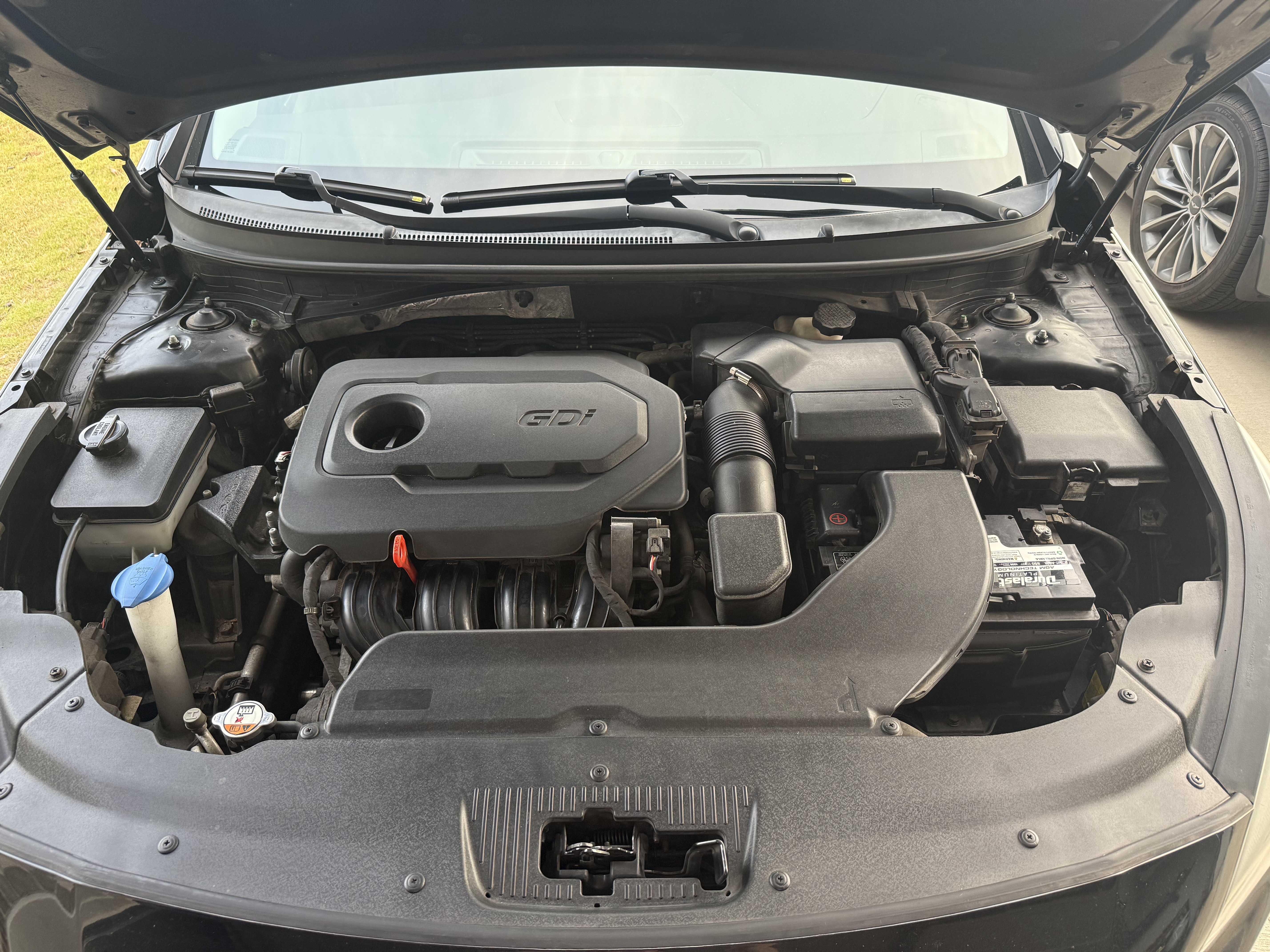 Used 2015 Hyundai Sonata Limited w/ Option Group 06 FWD image 19