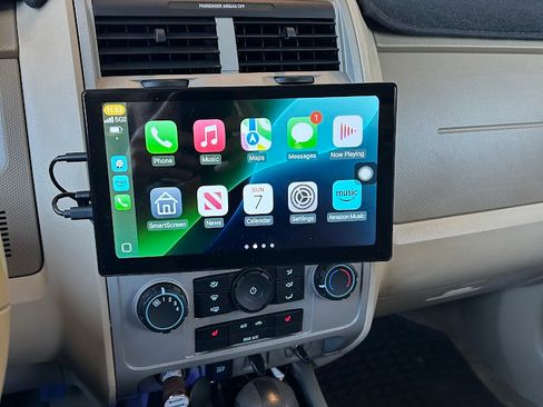 Used 2012 Ford Escape XLT image 13