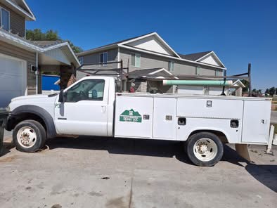 Used 2006 Ford F450 4x4 Regular Cab Super Duty image 2