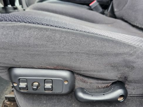 Used 2005 Dodge Ram 3500 Truck SLT w/ Trailer Tow Group image 12