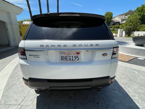 Used 2014 Land Rover Range Rover Sport HSE AWD/4WD image 5