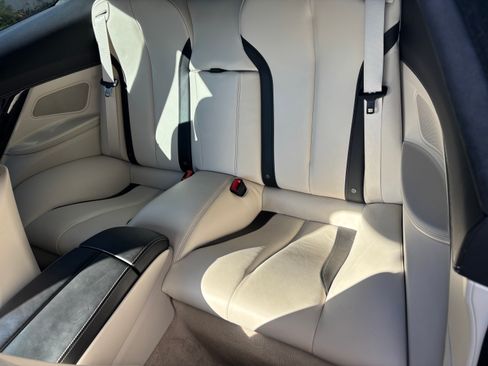 Used 2017 BMW 640i Coupe image 10