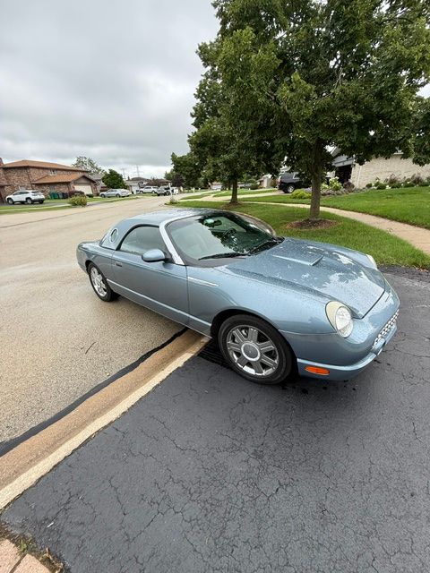 Used 2005 Ford Thunderbird RWD image 6