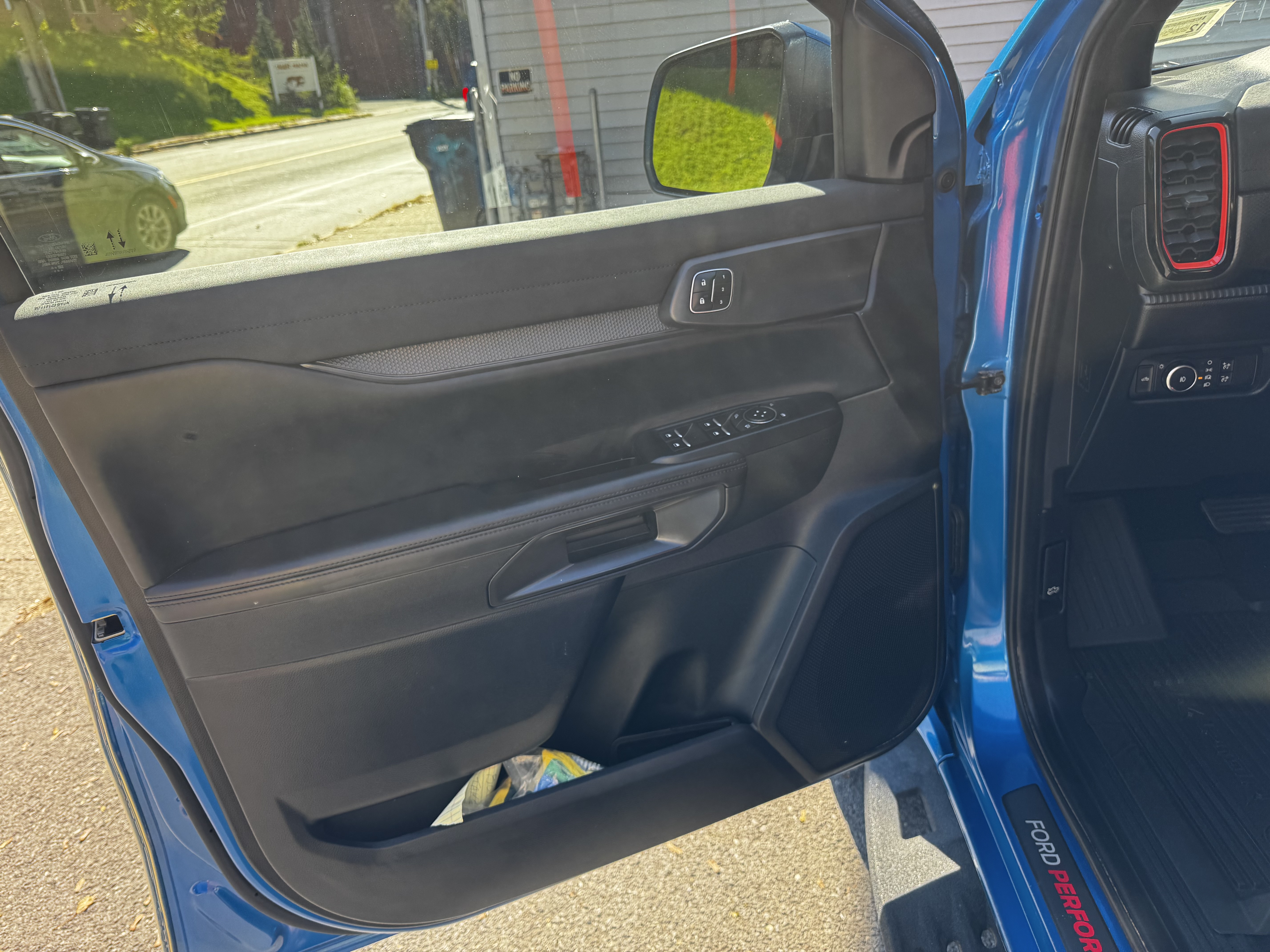 Used 2025 Ford Ranger Raptor AWD/4WD image 14