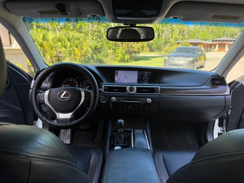 Used 2013 Lexus GS 350 w/ Premium Pkg image 2