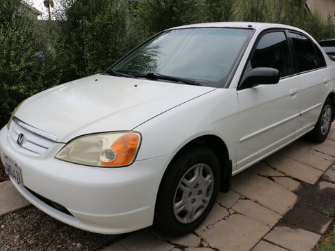 Used 2002 Honda Civic LX image 1
