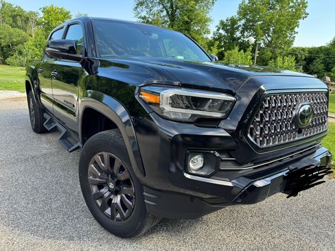 Used 2021 Toyota Tacoma Limited w/ Nightshade Package AWD/4WD image 1
