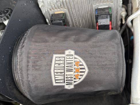 Used 2022 Jeep Gladiator Rubicon w/ LED Lighting Group image 6