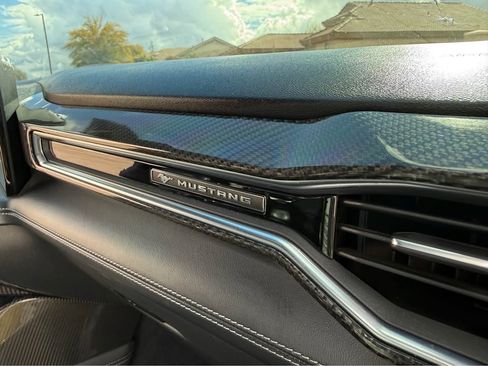Used 2024 Ford Mustang GT Premium image 15