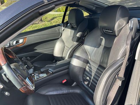 Used 2013 Mercedes-Benz SL 550 image 9
