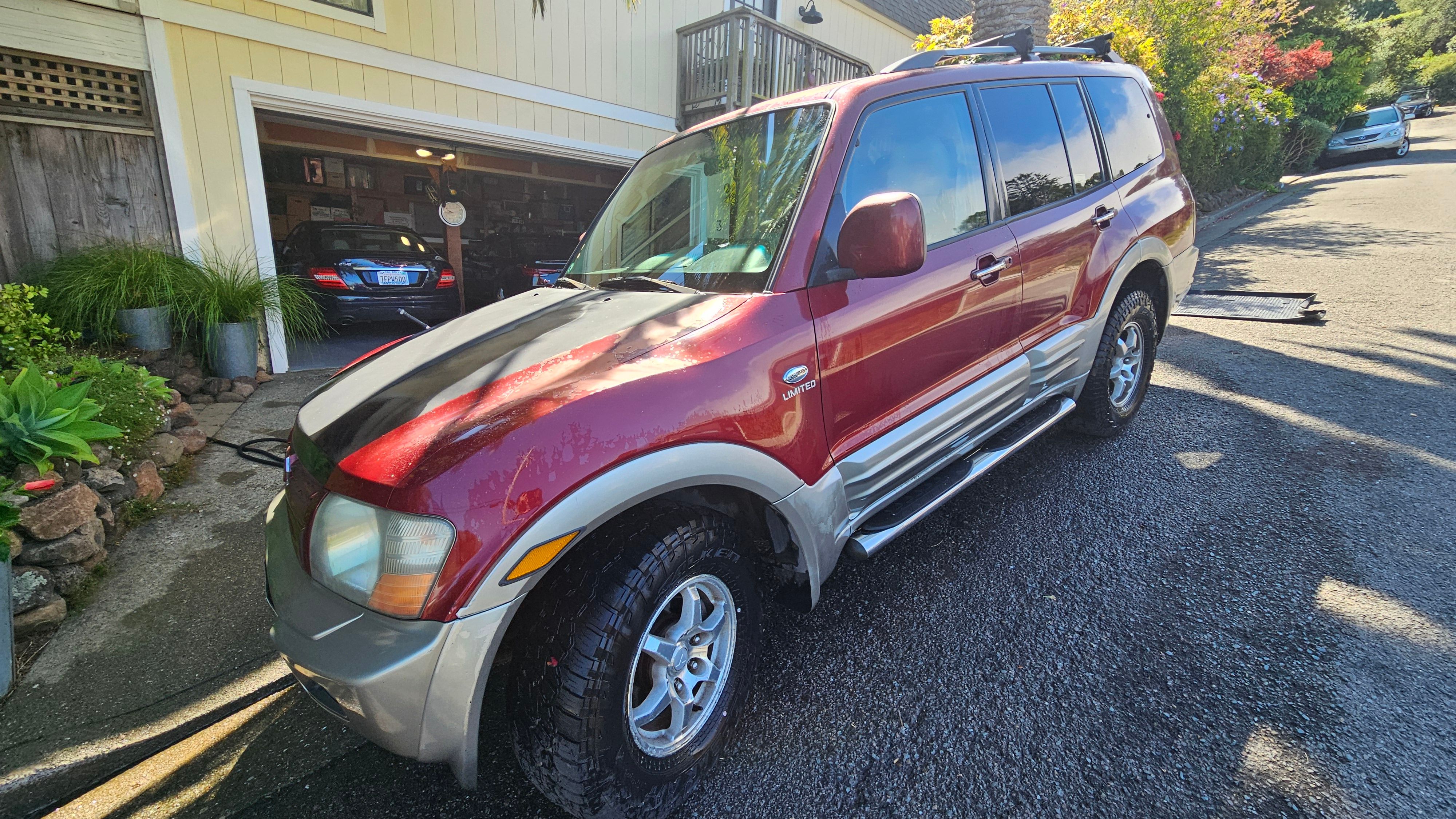 Used 2002 Mitsubishi Montero Limited AWD/4WD image 4