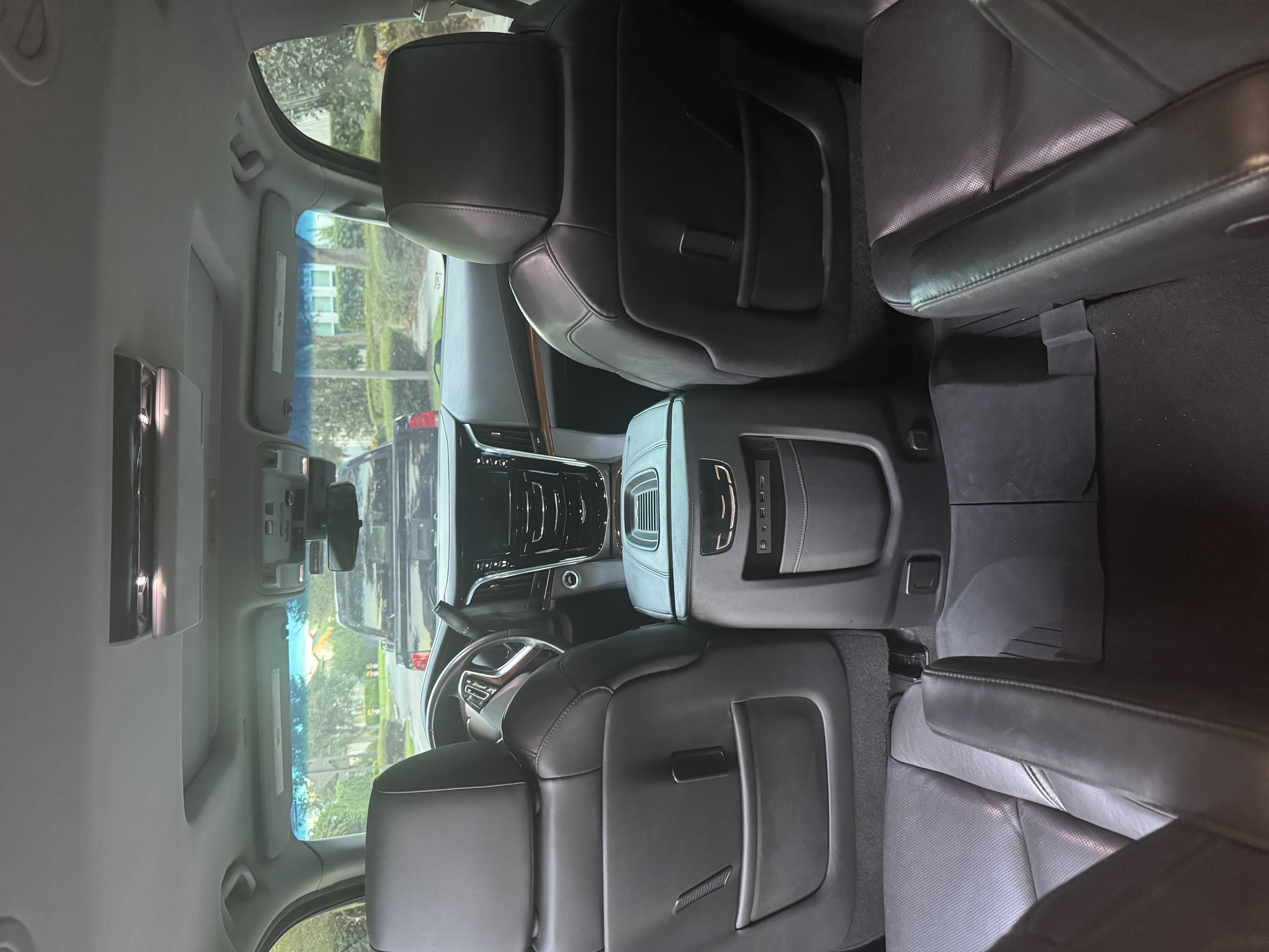 Used 2019 Cadillac Escalade Luxury RWD image 22