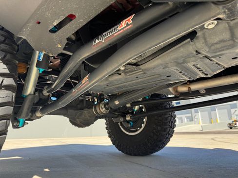 Used 2023 Jeep Gladiator Rubicon w/ LED Lighting Group image 16