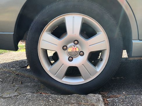 Used 2006 Ford Focus SES image 5