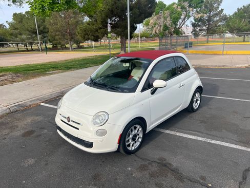 Used 2013 FIAT 500 Pop w/ Beats Audio Pkg image 2
