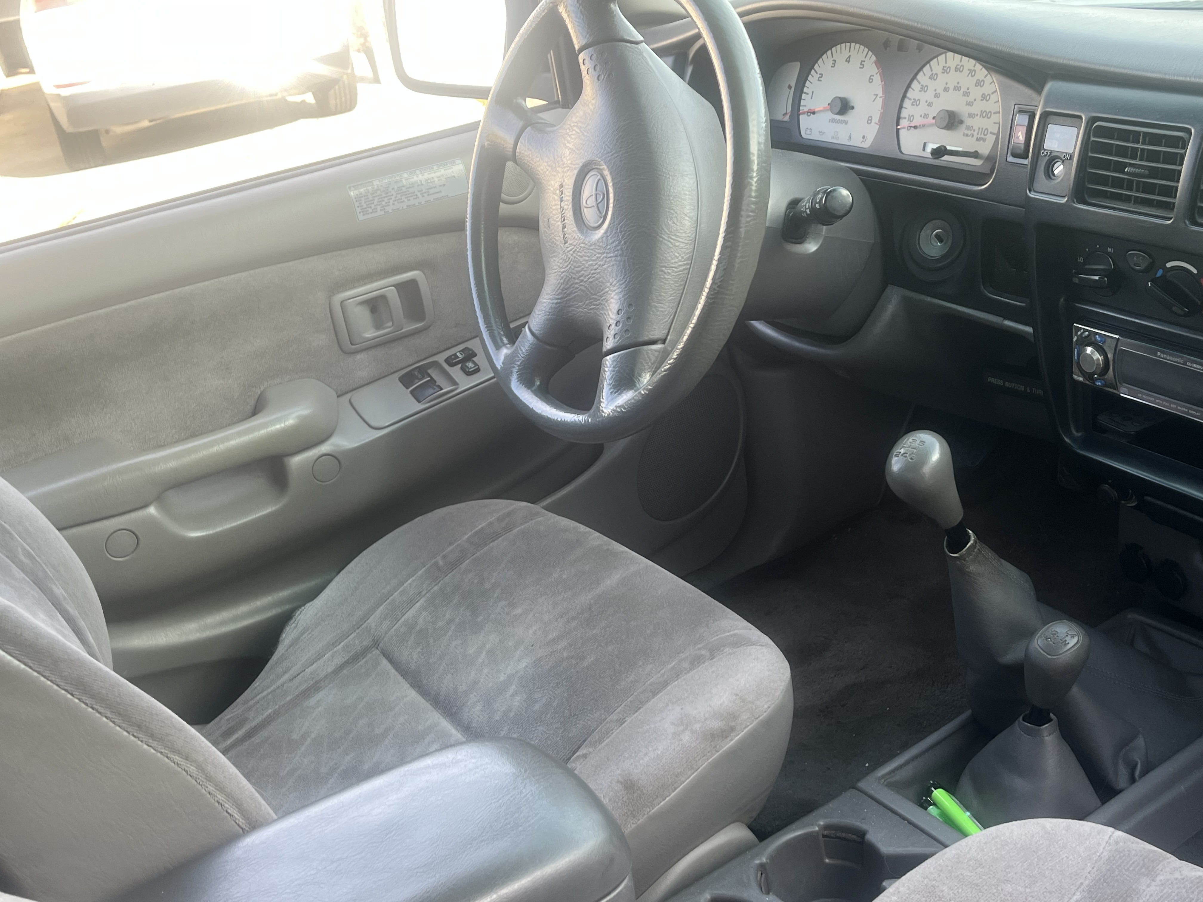 Used 2003 Toyota Tacoma 4x4 Xtracab V6 image 5