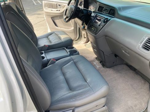 Used 2004 Honda Odyssey EX-L image 15