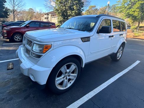 Used 2011 Dodge Nitro Heat w/ Trailer Tow Group image 1