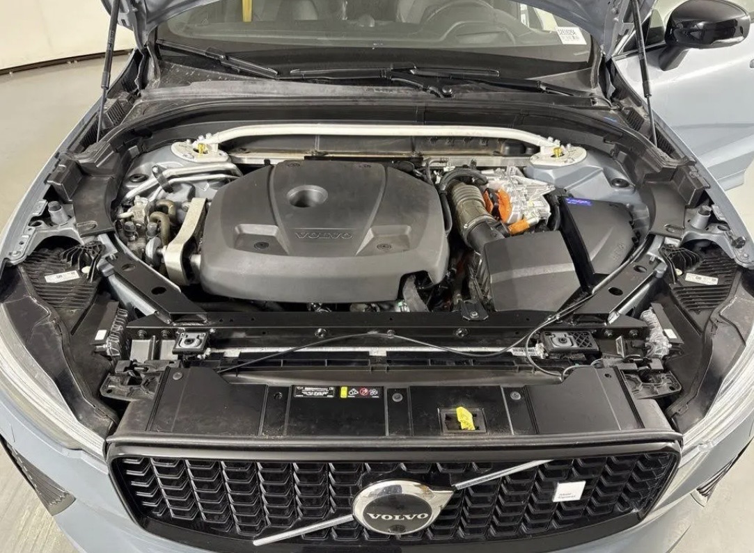 Used 2022 Volvo XC60 T8 Polestar AWD/4WD image 8