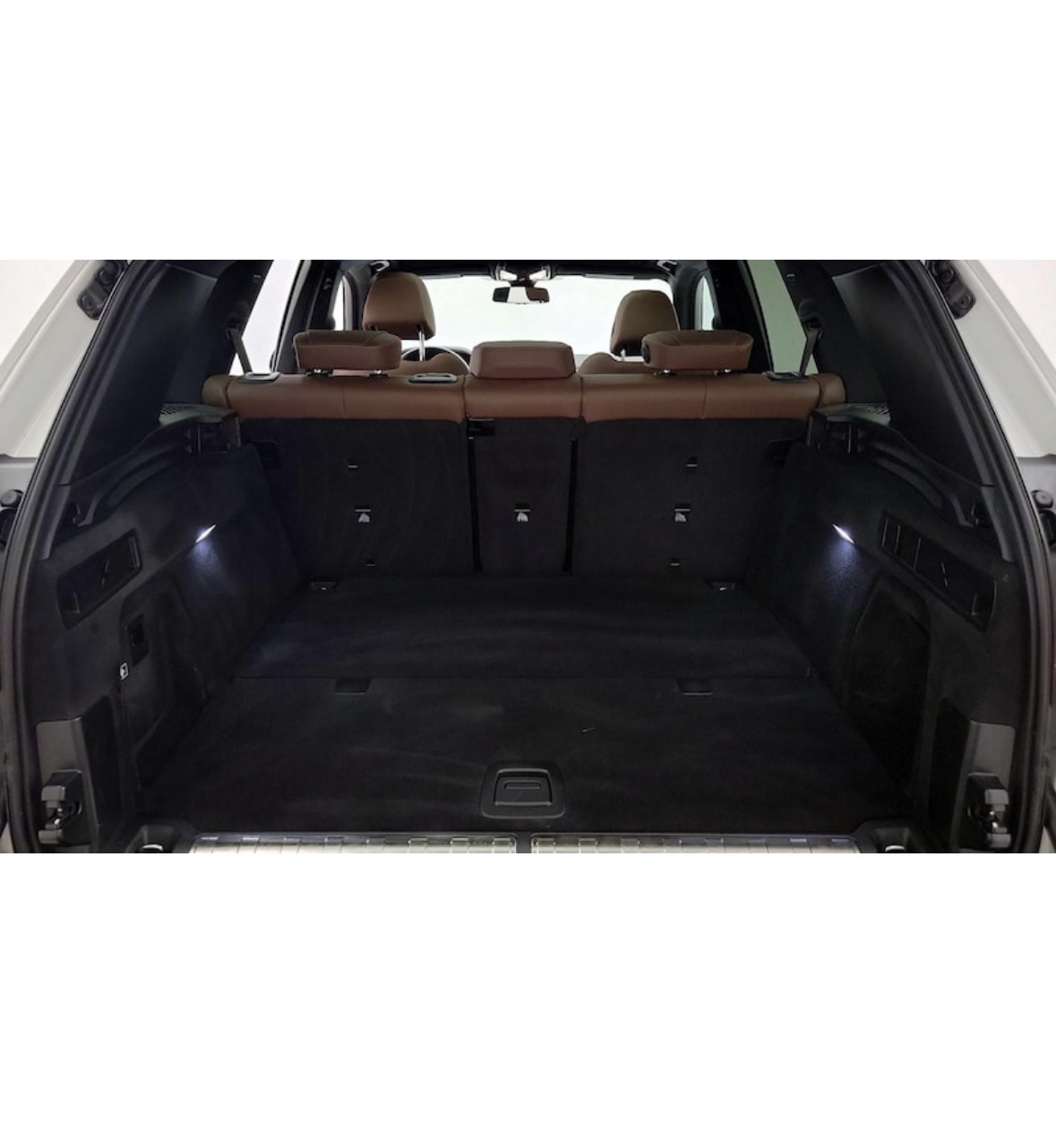 Used 2023 BMW X5 xDrive45e w/ Climate Comfort Package AWD/4WD image 11