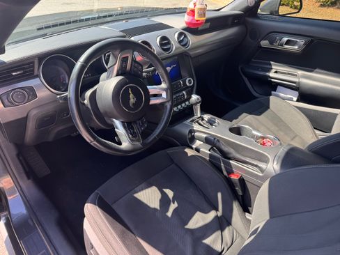 Used 2019 Ford Mustang EcoBoost Coupe 2D w/ Equipment Group 101A image 11