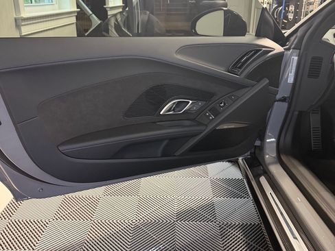 Used 2023 Audi R8 V10 performance image 15