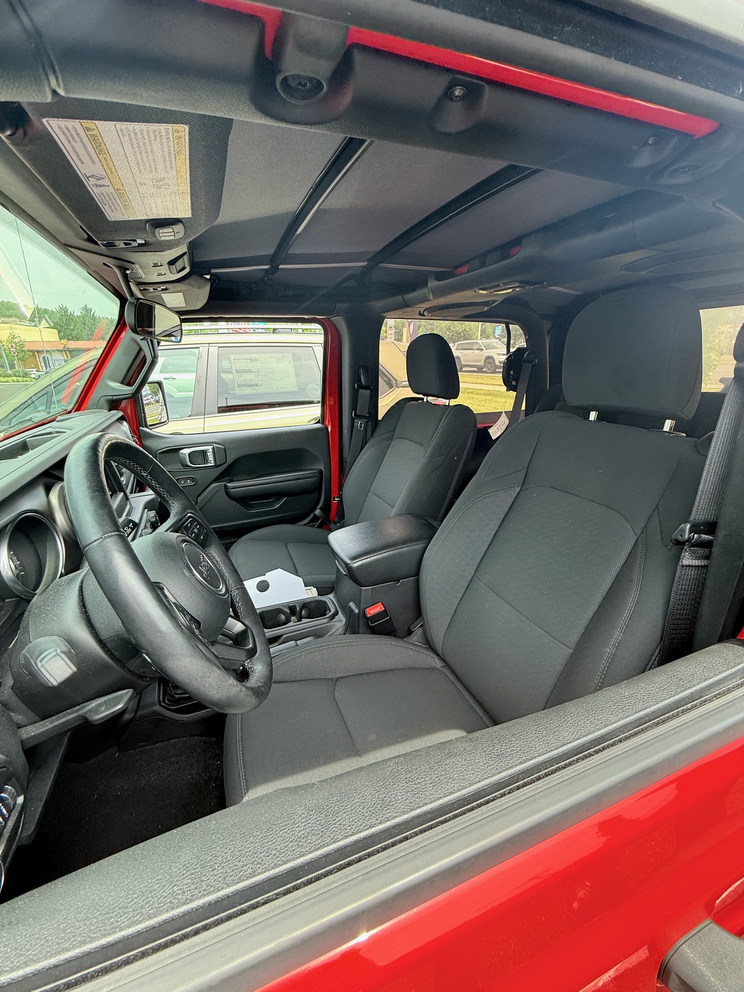 Used 2021 Jeep Wrangler Sport AWD/4WD image 6