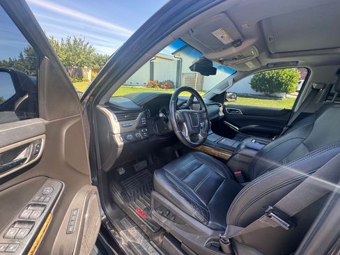 Used 2017 GMC Yukon XL Denali w/ Open Road Package AWD/4WD image 6