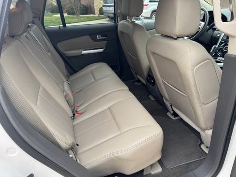 Used 2013 Ford Edge Limited image 19
