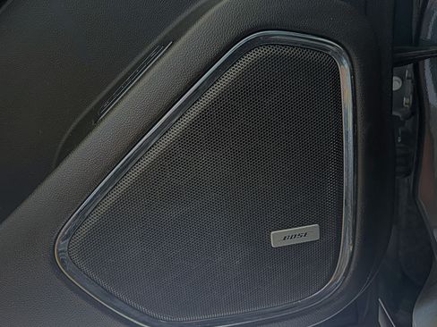 Used 2019 GMC Yukon XL SLT image 19